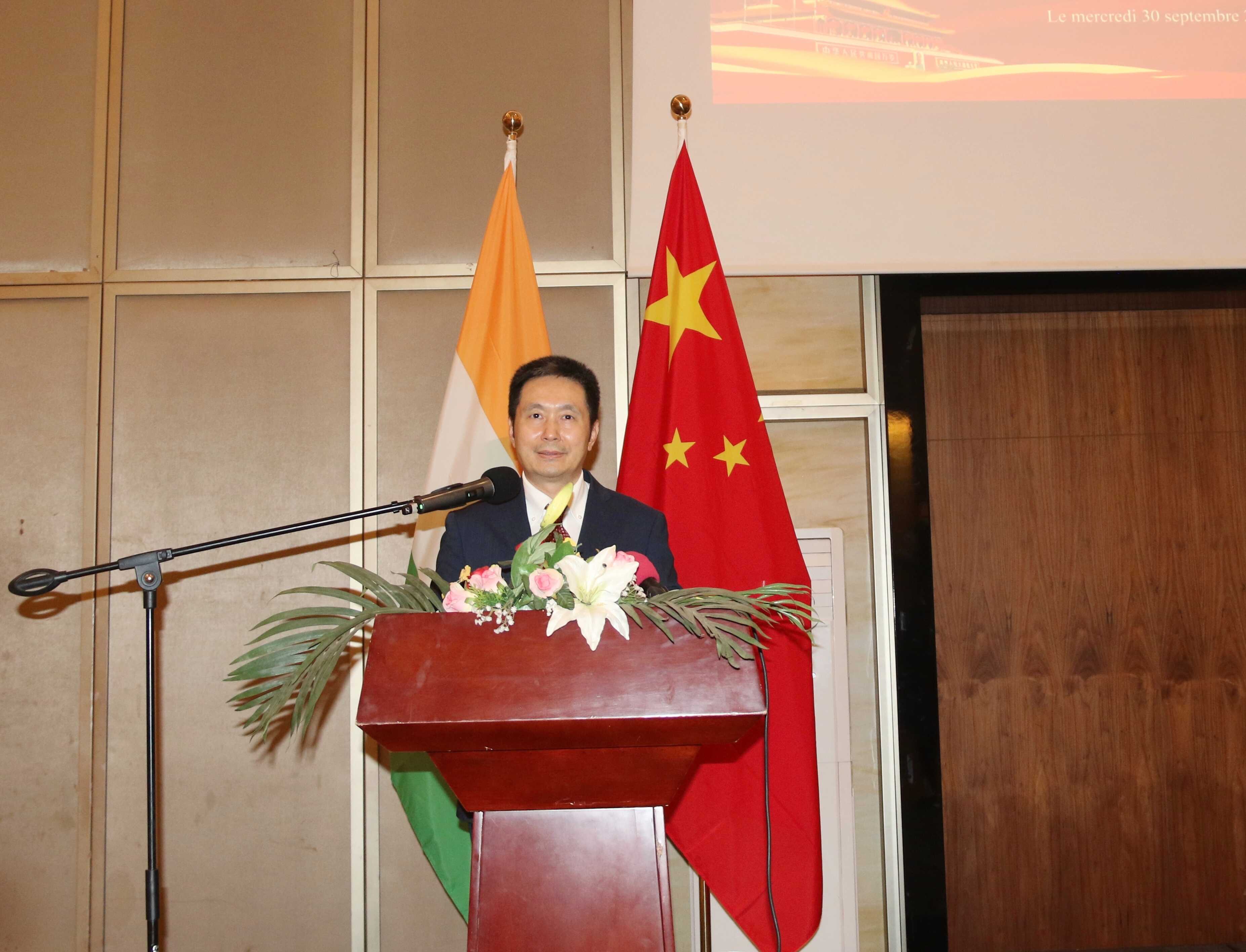 国庆招待会2.jpg